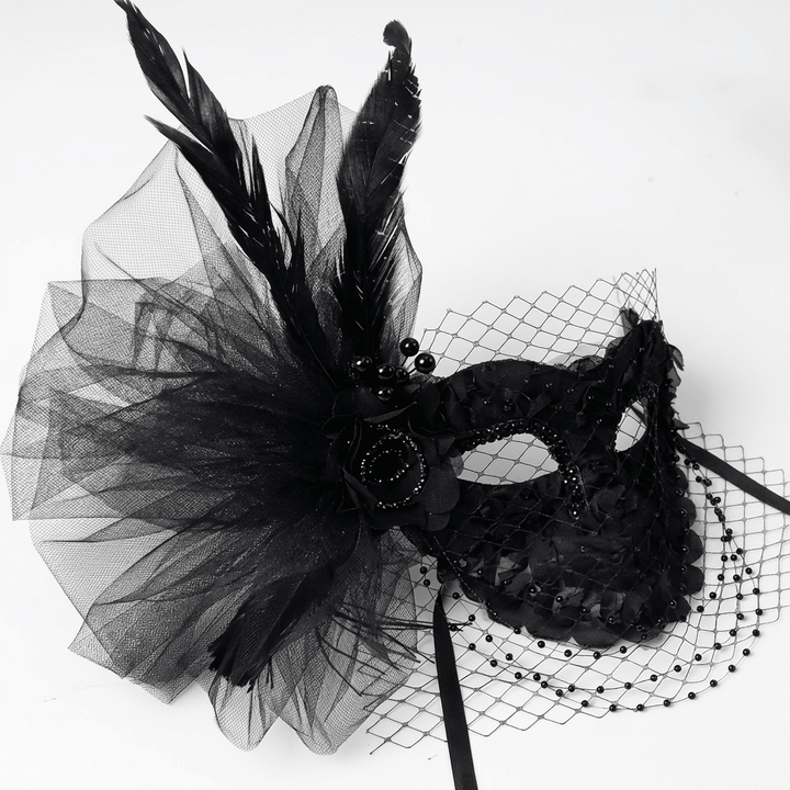 Noire Élise – Veiled Lace Masquerade Mask - WonderlandByLilian