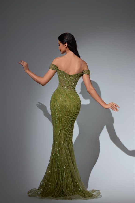olive green dress for women Olive Green Dress for Wedding Guest with Lace Bodice – Sequins Evening Gown Plus Size Size 16 / Green