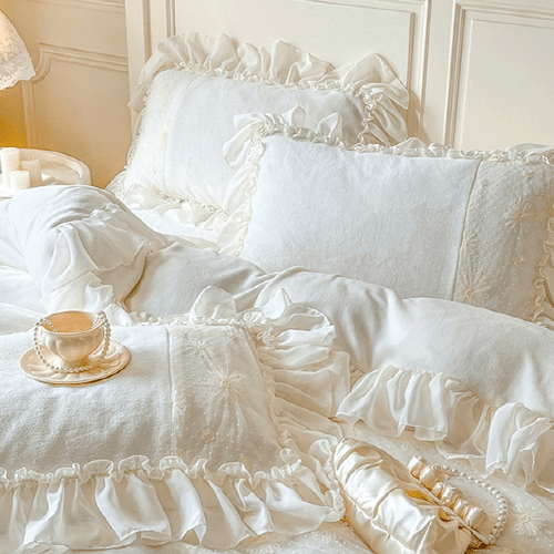 Parisian Milk Floral Bedding Set - WonderlandByLilian