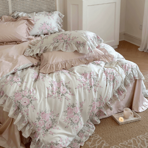 Pink Rose Lace Bedding Set - WonderlandByLilian