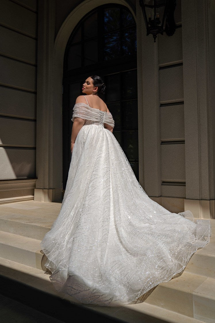 satin aline wedding dress White Strapless Satin A-Line Wedding Dresses Diamond White / 12