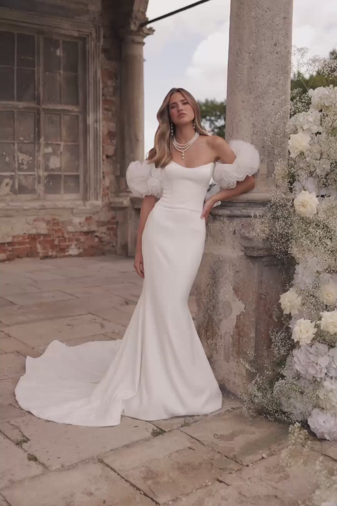 Sophisticated Ivory Mermaid Wedding Dress with Romantic Lace Detailing and Optional Gloves Plus Size