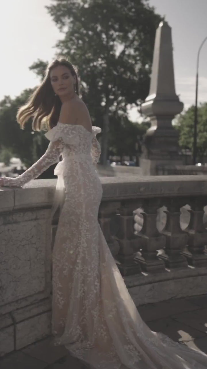 Champagne Wedding Dress with Sleeves and Lace Appliqués, Featuring 3D Floral Design, Long Chapel Train, and Delicate Tulle Plus Size