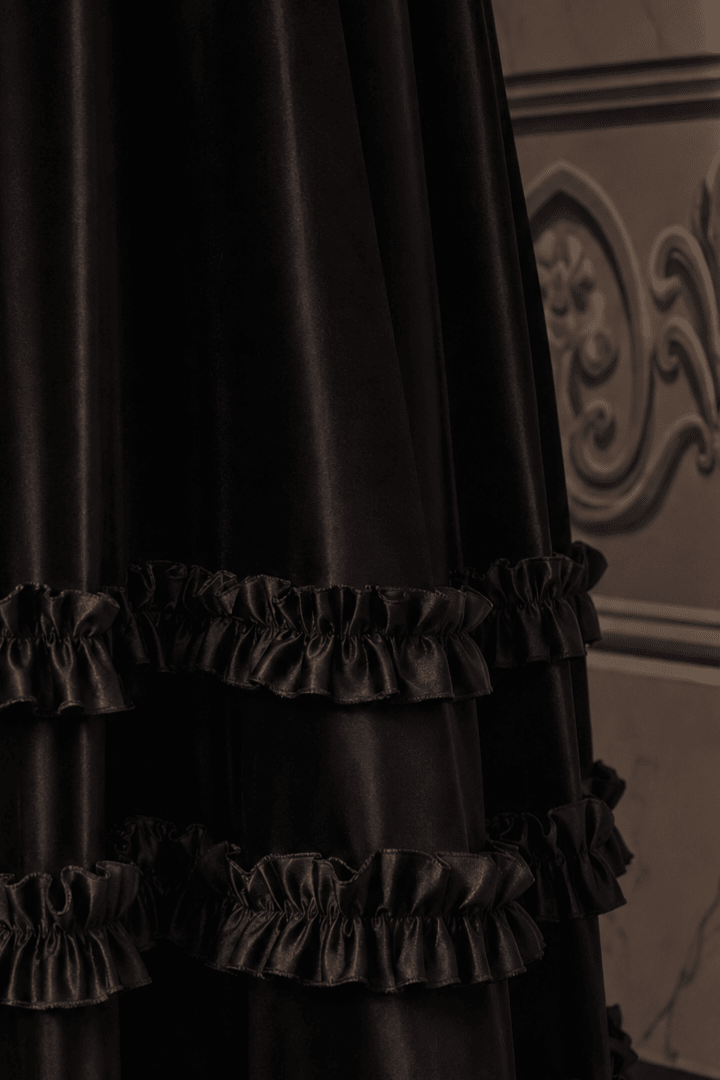 Regency Era Black Satin Empire Waist Gown with Pearl Chain Detail – Gothic Bridgerton Inspired Vintage Gown Plus Size - WonderlandByLilian