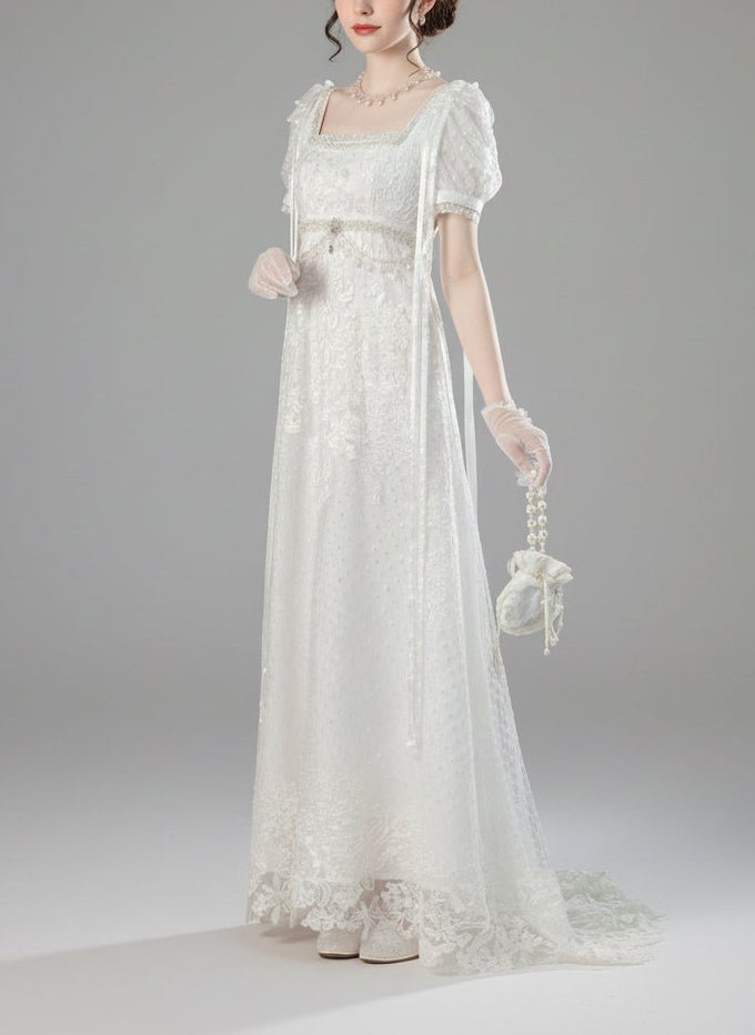 Regency Era White Empire Waist Dress with Puff Sleeves and Lace Overlay – Bridgerton Inspired Gown Plus Size - WonderlandByLilian