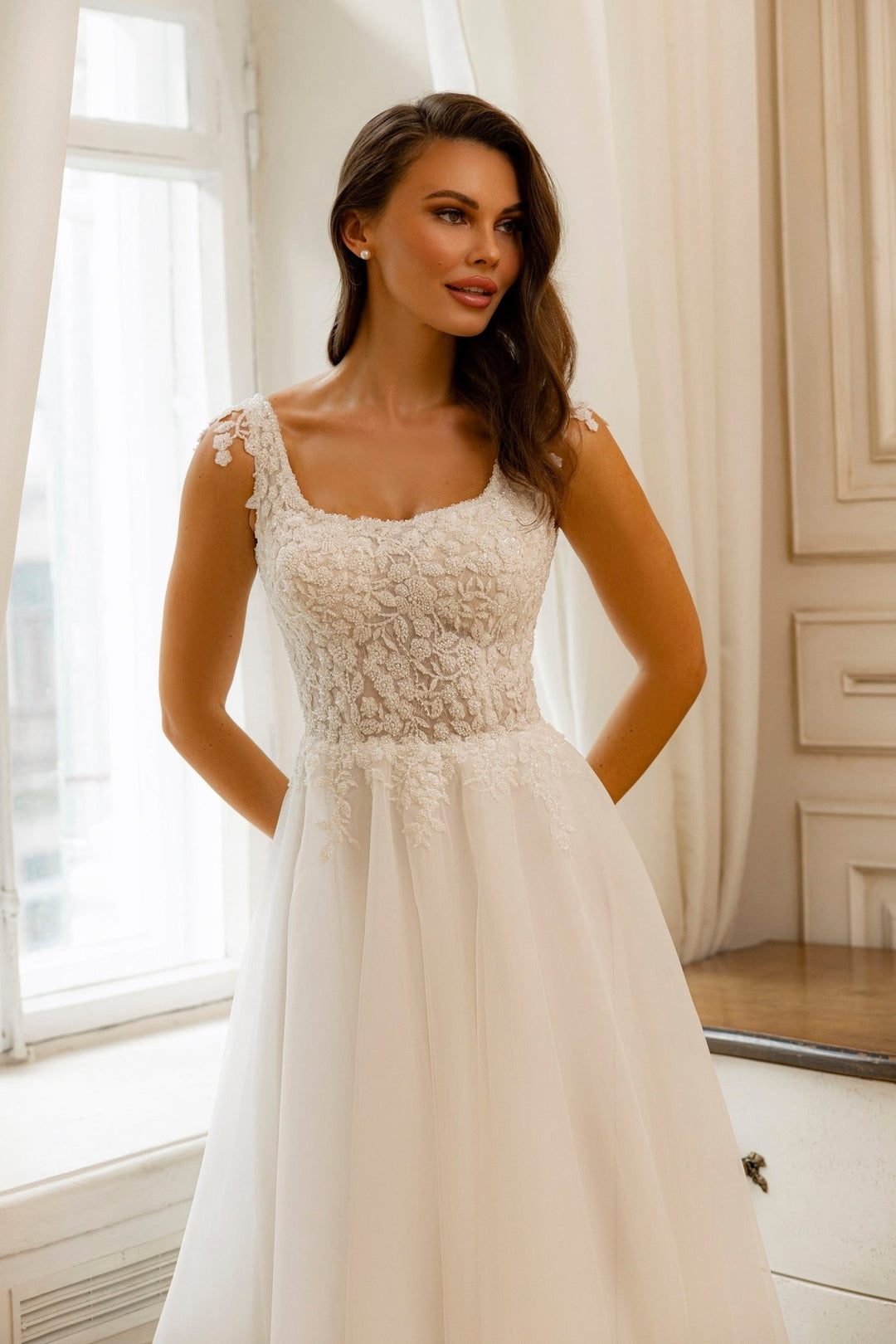 Romantic A-Line Lace Square Neck Sleeveless Wedding Dress Plus Size - WonderlandByLilian