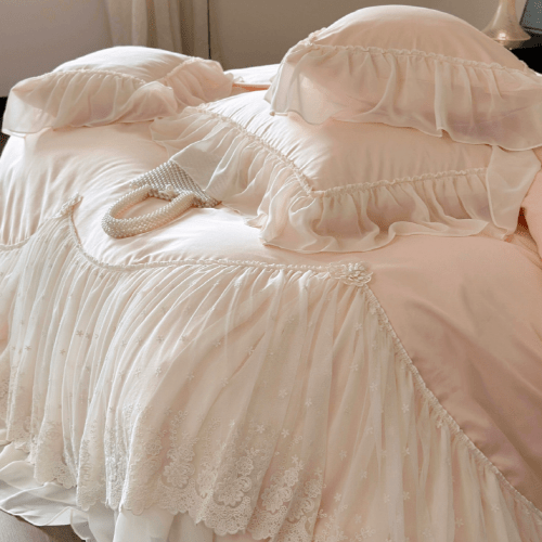 Romantic Parisian Lace Bedding Set - WonderlandByLilian