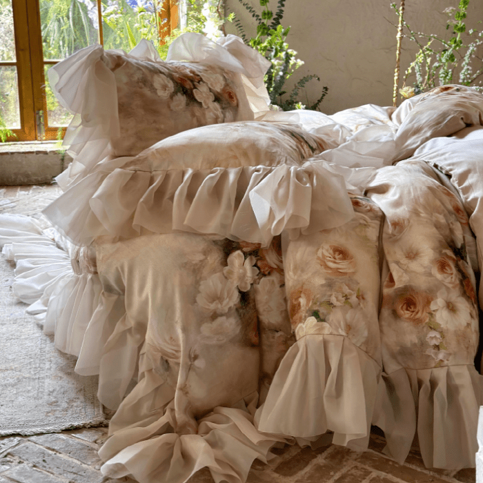 Romantic Vintage Floral Bedding Set - WonderlandByLilian