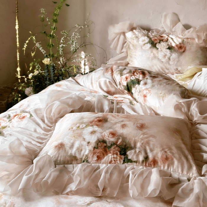 Romantic Vintage Floral Bedding Set - WonderlandByLilian