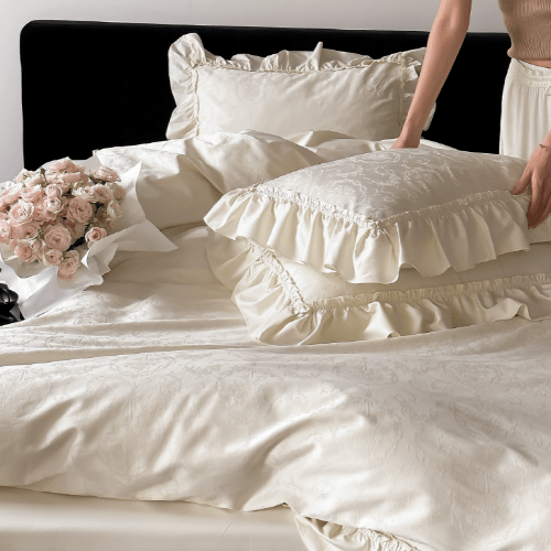 Royal Elegance White Bedding Set - WonderlandByLilian