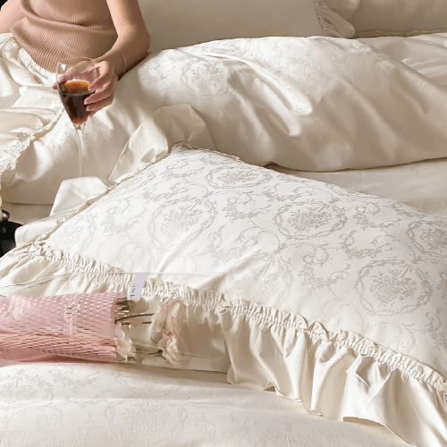 Royal Elegance White Bedding Set - WonderlandByLilian