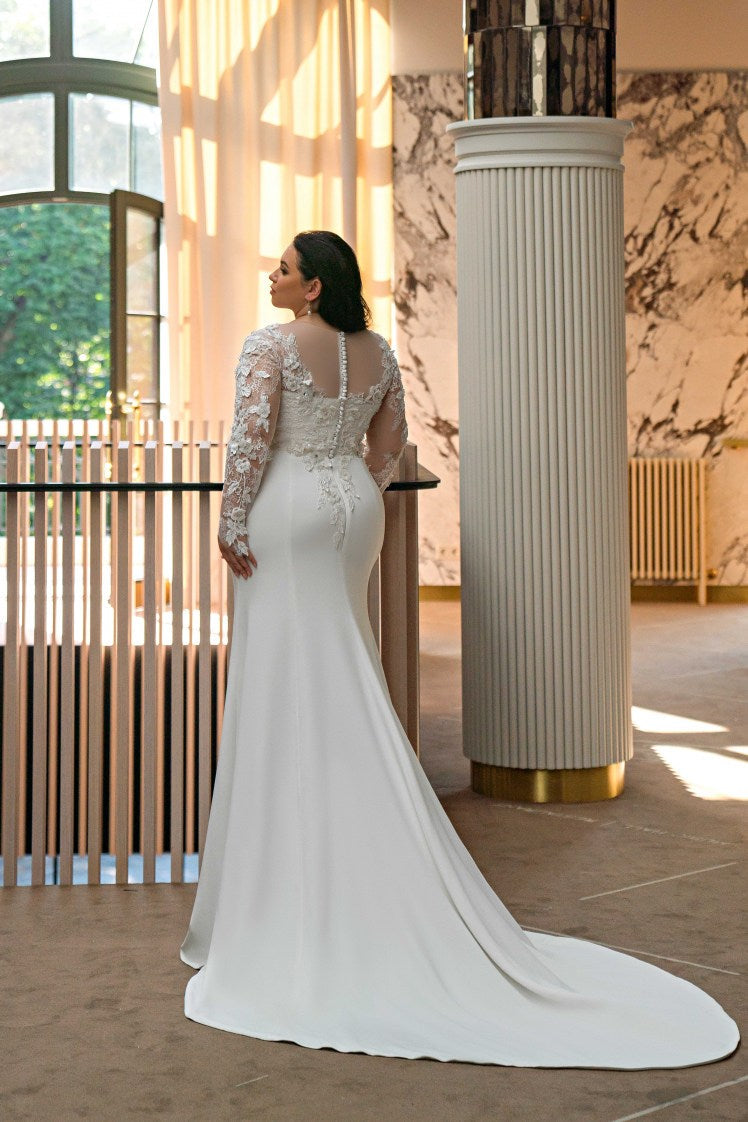 Plus Size Tulle Mermaid Wedding Dress with Long Sleeves - Lace Wedding Gown Long Sleeve - NALA Plus Size Tulle Mermaid Wedding Dress with Long Sleeves - Lace Wedding Gown Long Sleeve - NALA