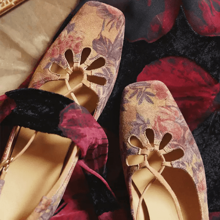 "Secret Garden" – Handmade Floral Cutout Vintage Heels - WonderlandByLilian