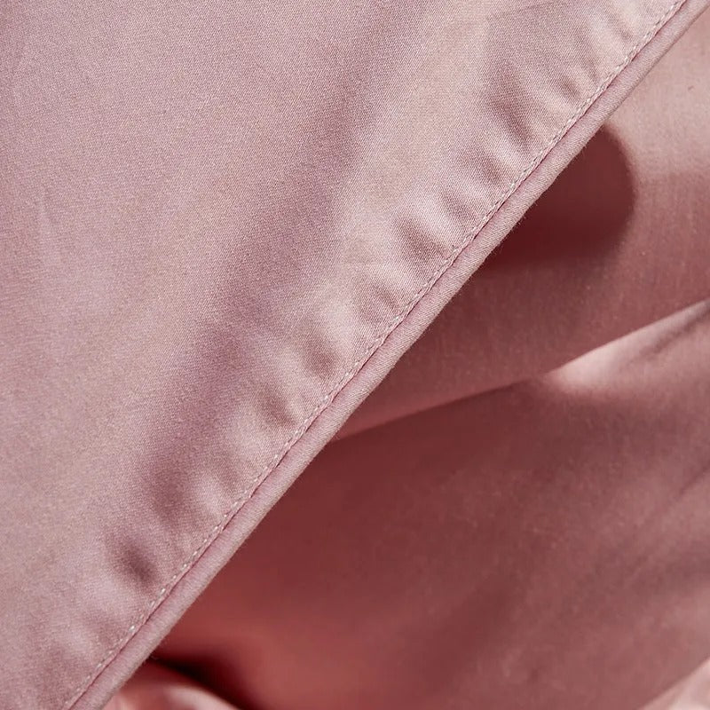 Seda Blush Pink Mulberry Silk Filling Comforter - WonderlandByLilian