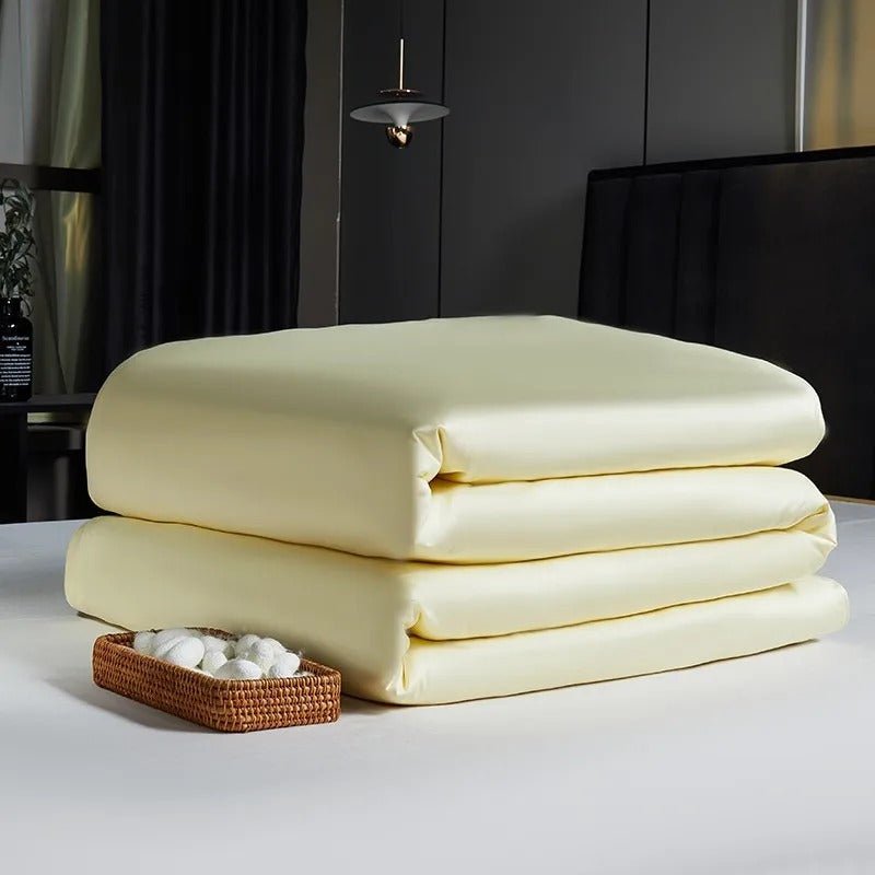 Seda Lemon Mulberry Silk Filling Comforter - WonderlandByLilian