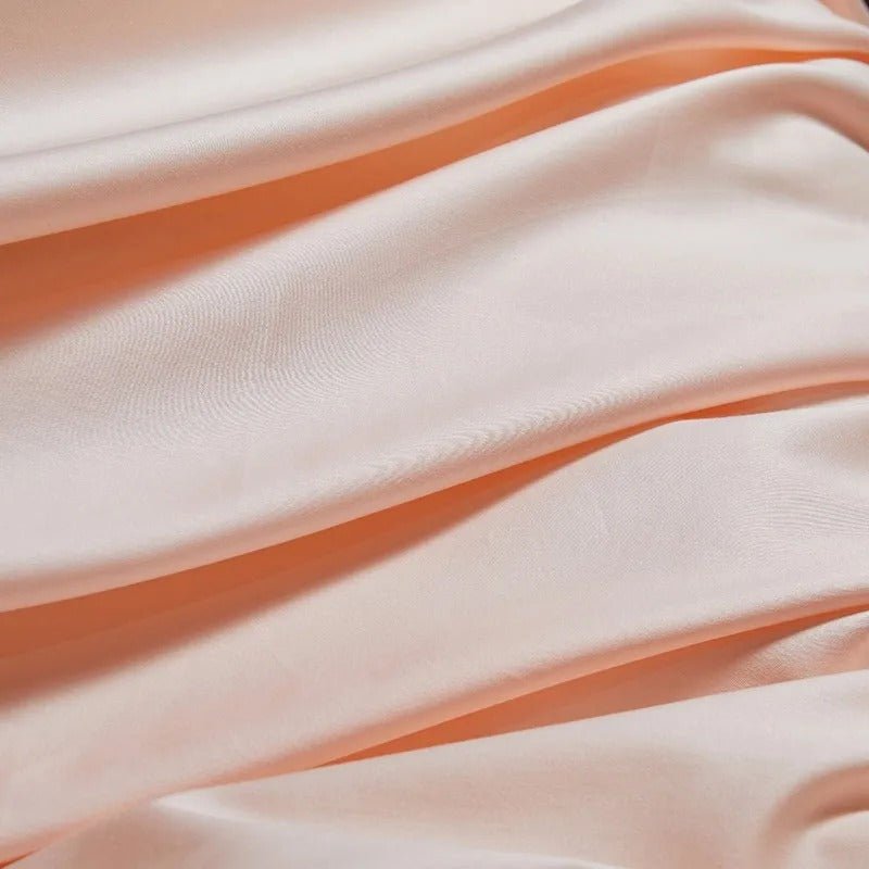 Seda Peach Mulberry Silk Filling Comforter - WonderlandByLilian