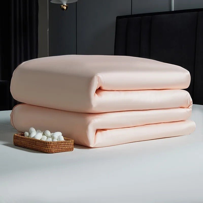 Seda Peach Mulberry Silk Filling Comforter - WonderlandByLilian