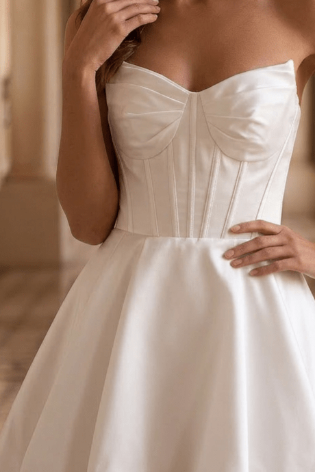 Short Wedding Party Dress with Corset Bodice and Bubble Hem – Strapless Wedding Dress - Satin Wedding Dress Plus Size - WonderlandByLilian