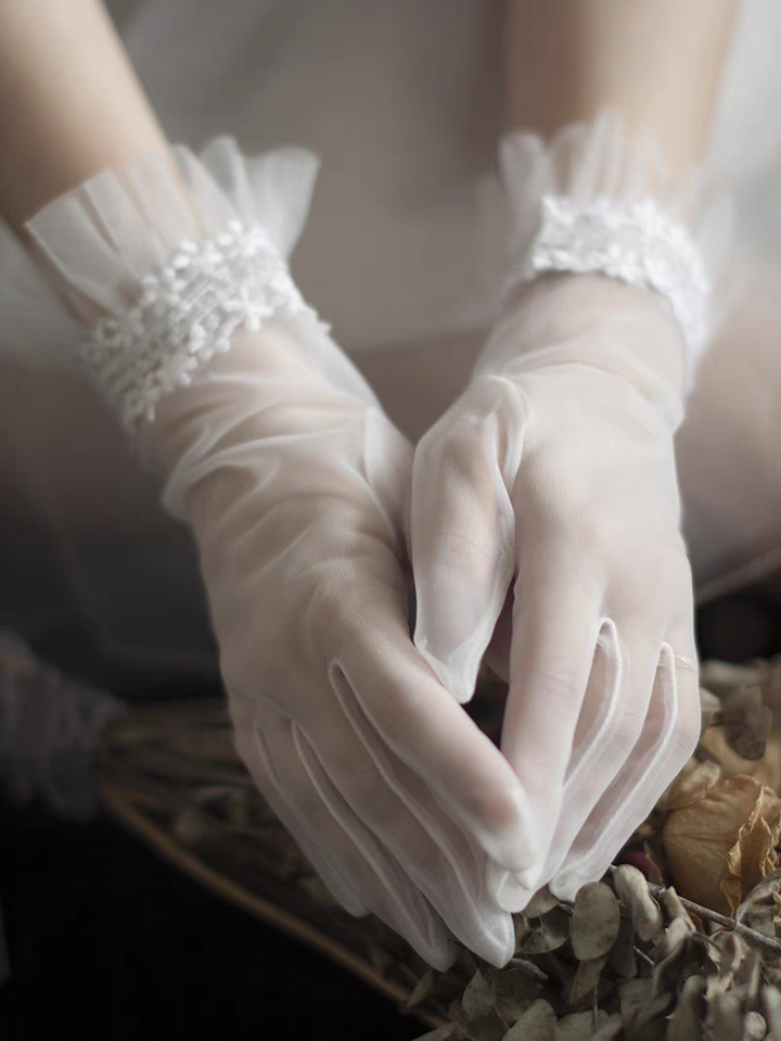 Tulle Ruffle Cuff Bridal Gloves with Lace Embellishments - Short Wedding Gloves