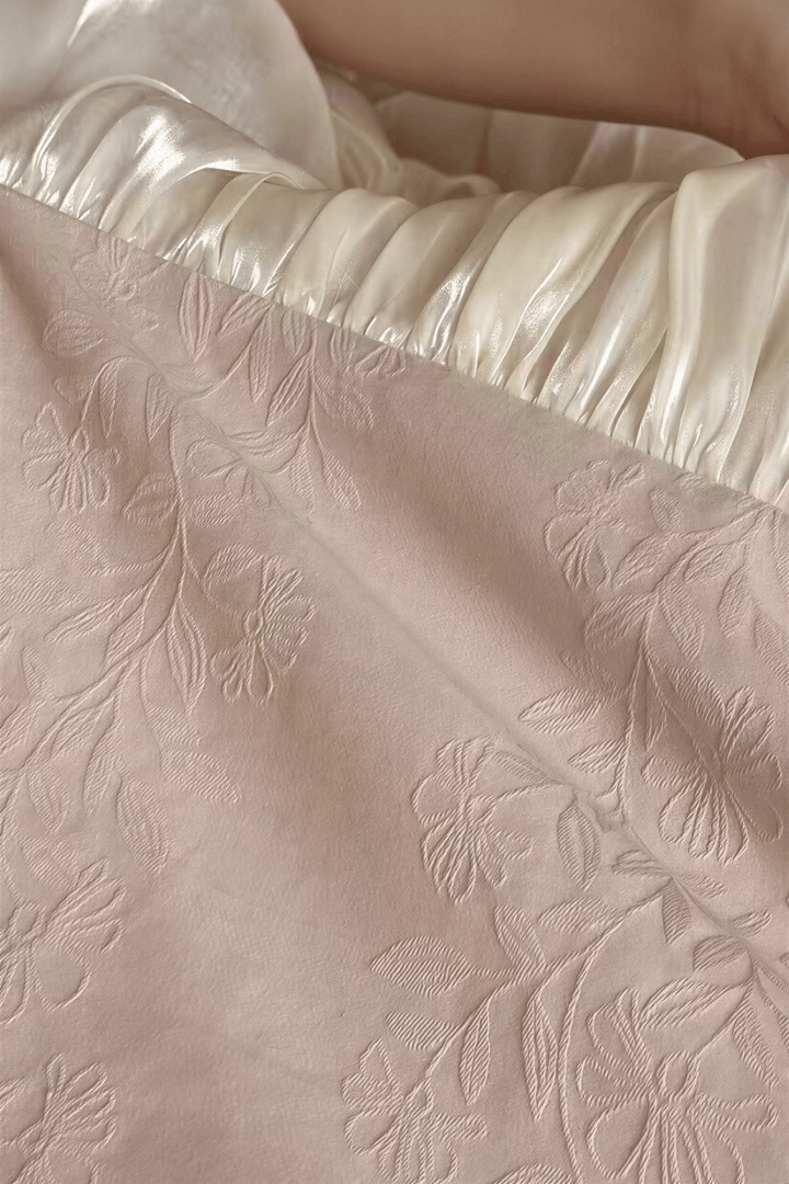 The 'Château Rosaline' Jacquard Ruffled Bedding Set - WonderlandByLilian
