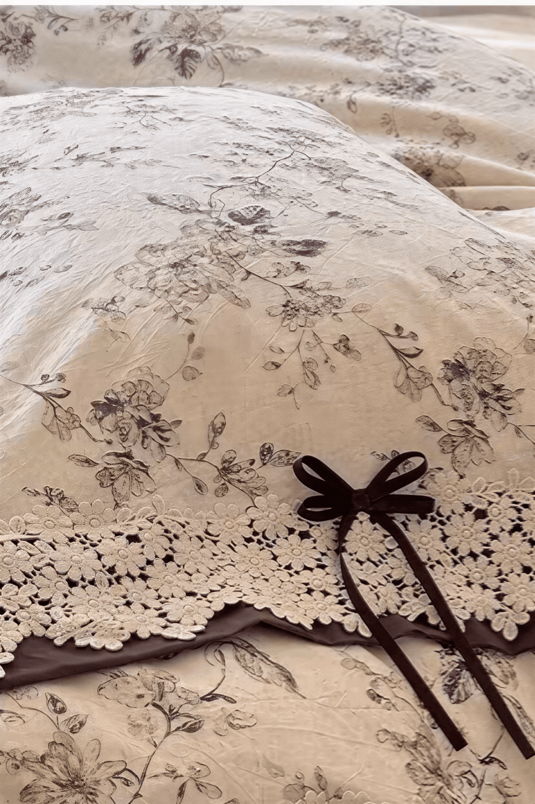 The 'Maison Brume' Floral Linen Cotton Bedding Set - WonderlandByLilian