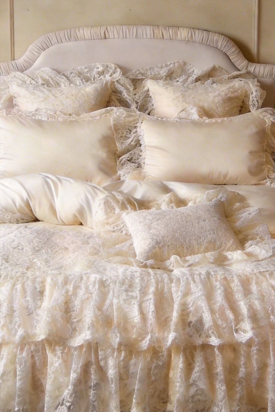The 'Manor Lace' Ivory Pure Cotton Ruffled Bedding Set - WonderlandByLilian