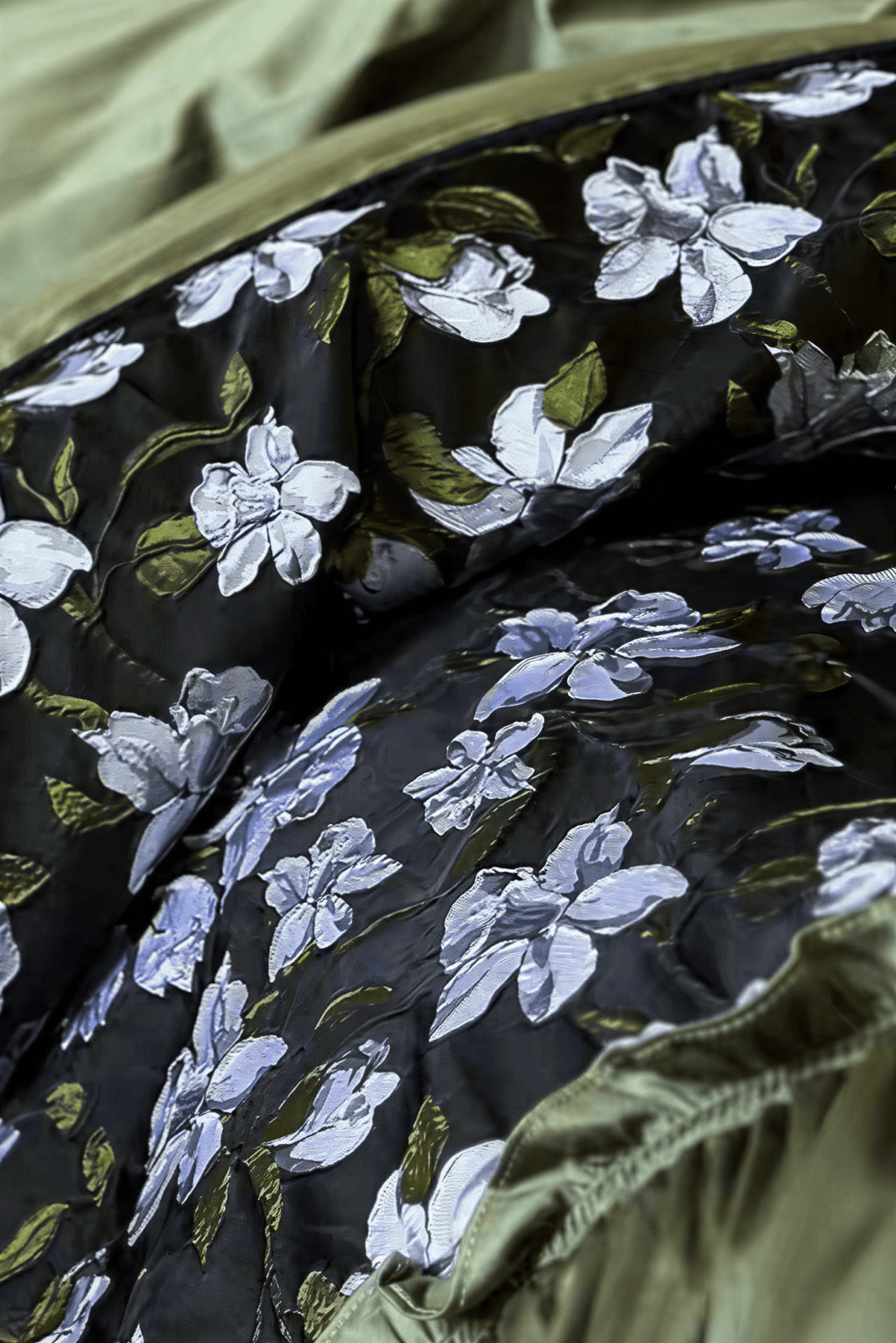 The 'Verdant Nocturne' Botanical Cotton Velvet Bedding Set - WonderlandByLilian