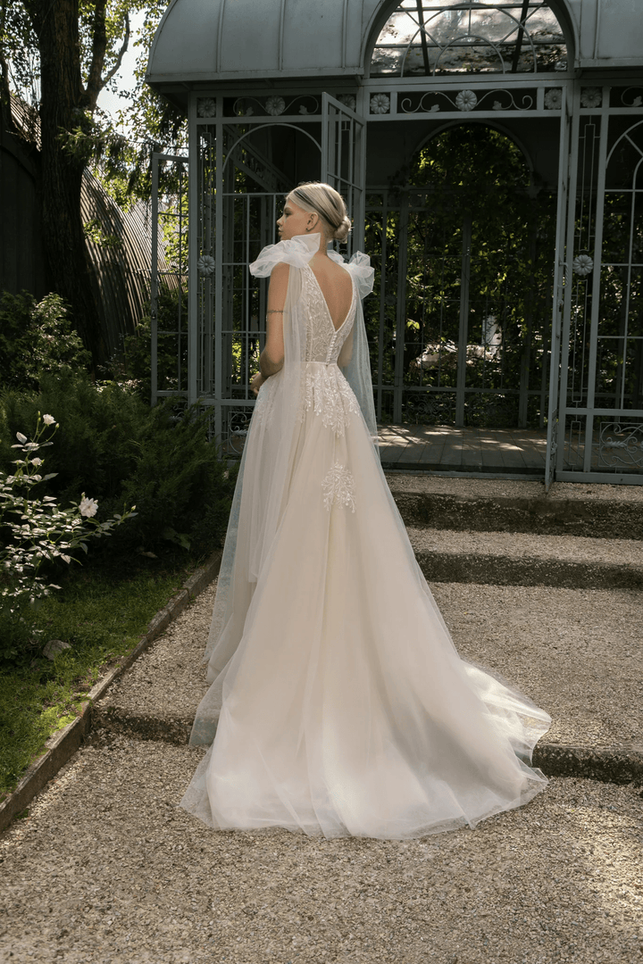 Tulle Wedding Gown with V - Shaped Corset and Floral Lace – Sleeveless Wedding Dress with Train and Convertible Shoulder Bows Plus Size - Milena - WonderlandByLilian