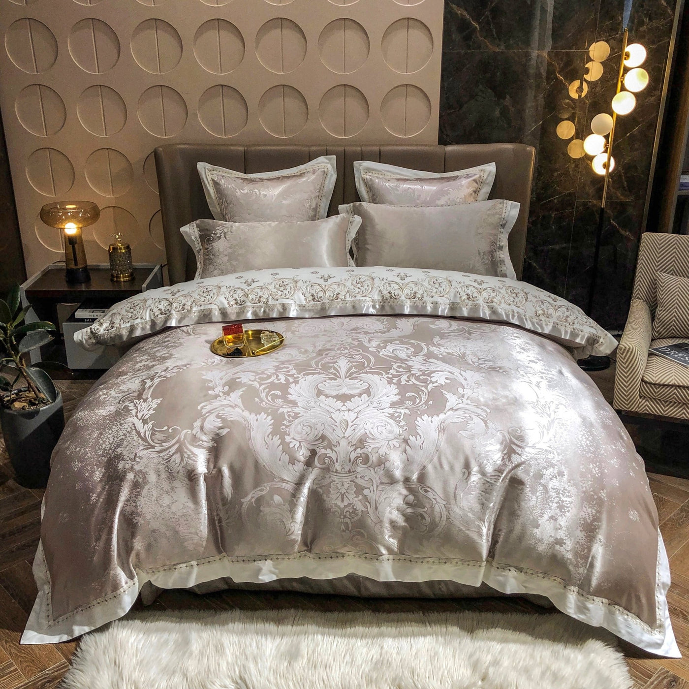 Vetora Luxury Silky Jacquard Cotton Bedding Set - WonderlandByLilian