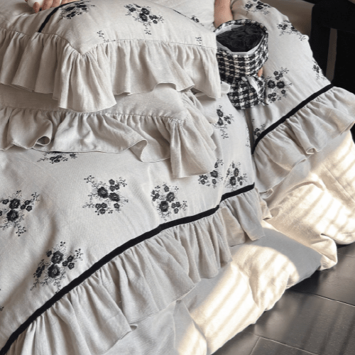 Vintage Blossom Nightfall Bedding Set - WonderlandByLilian