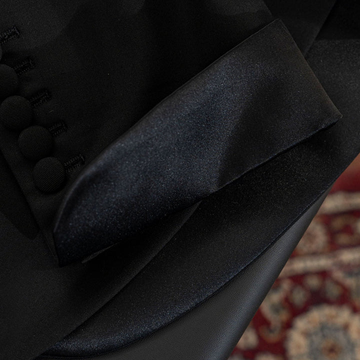 Vintage - Inspired Custom Made Black Polyester Blend Shawl Lapel Wedding Suit – Mens Evening Wear Tuxedo Plus Size - WonderlandByLilian
