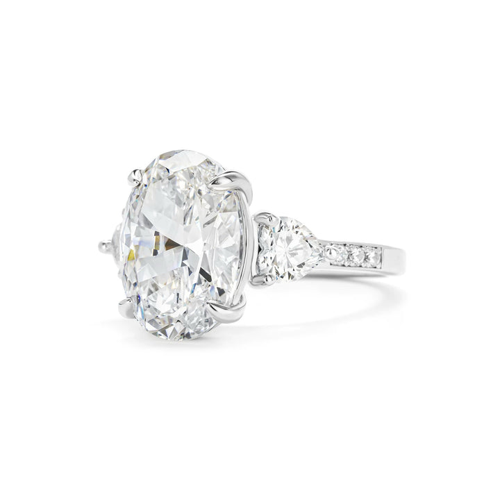 Vintage - Inspired Cut Cubic Zirconia Decoy Engagement Ring 6 Carat - WonderlandByLilian