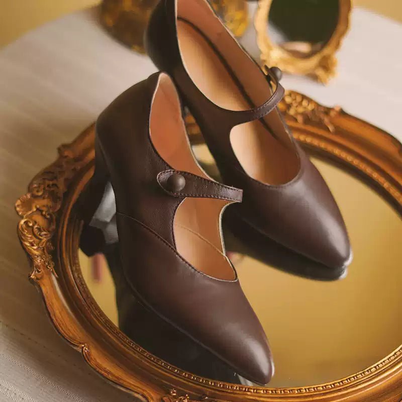 Vintage - Inspired Mary Jane Heels - WonderlandByLilian