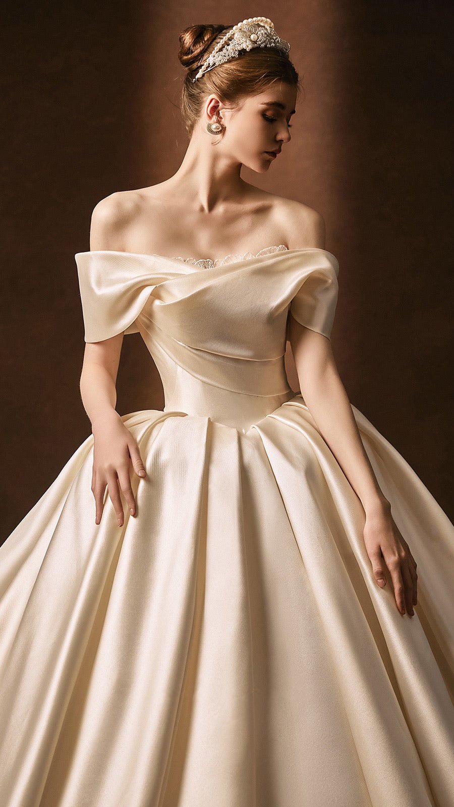 Vintage Luxury Princess Light Ivory Wedding Dress With A-Line