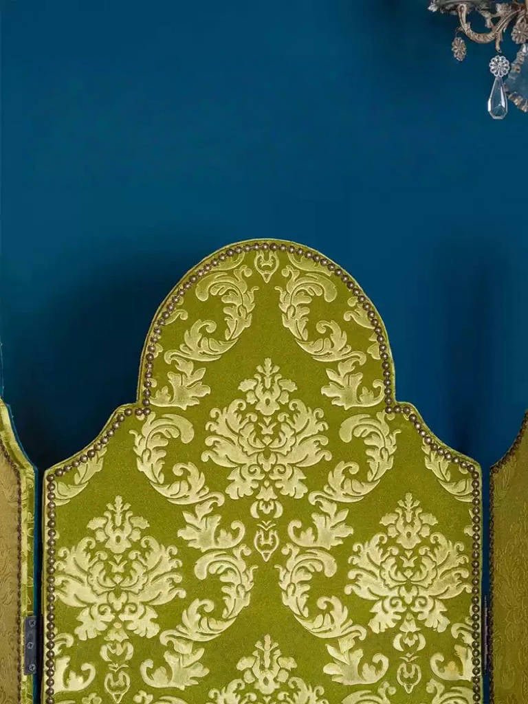 Vintage Retro Hand - Craft Deco Room Divider – Green Floral Folding Screen with Damask Pattern - WonderlandByLilian