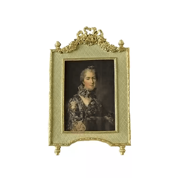 Vintage Retro Hand - Craft Green Oval Portrait Frame – Handmade Rococo - Style Resin Picture Frame with Floral Top Trim - WonderlandByLilian