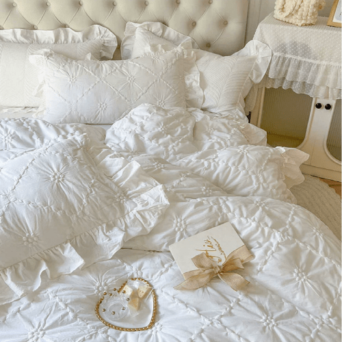 White Cozy Quilting Duvet Cover Set - WonderlandByLilian