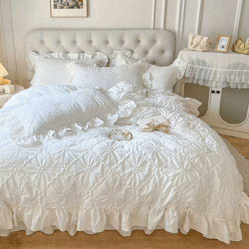 White Cozy Quilting Duvet Cover Set - WonderlandByLilian