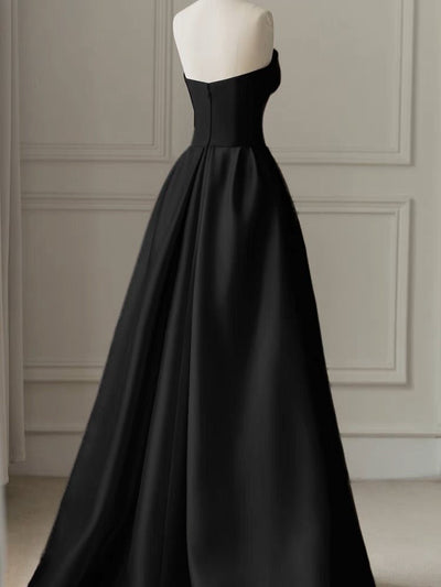 Black Strapless High-Slit Evening Gown With Gauze - Gothic Wedding Dress - Plus Size - WonderlandByLilian