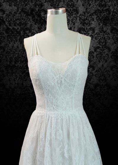 Boho Elegant Lace Spaghetti Straps Simple Wedding Dress Plus Size - WonderlandByLilian