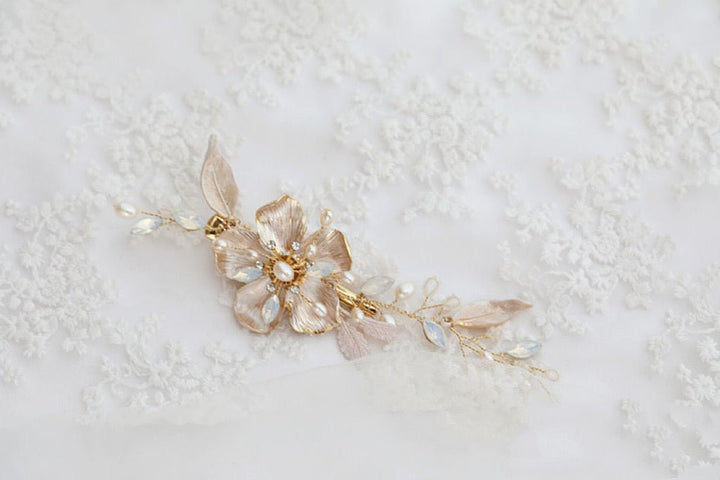 Bridal Beadpiece Floral And Leaf Pearl Protein Stone Hair Clip - WonderlandByLilian