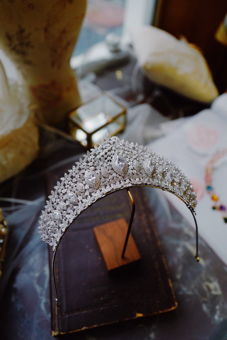 Bridal Tiara Silver Crown Vintage With Sparkling Zircon - WonderlandByLilian