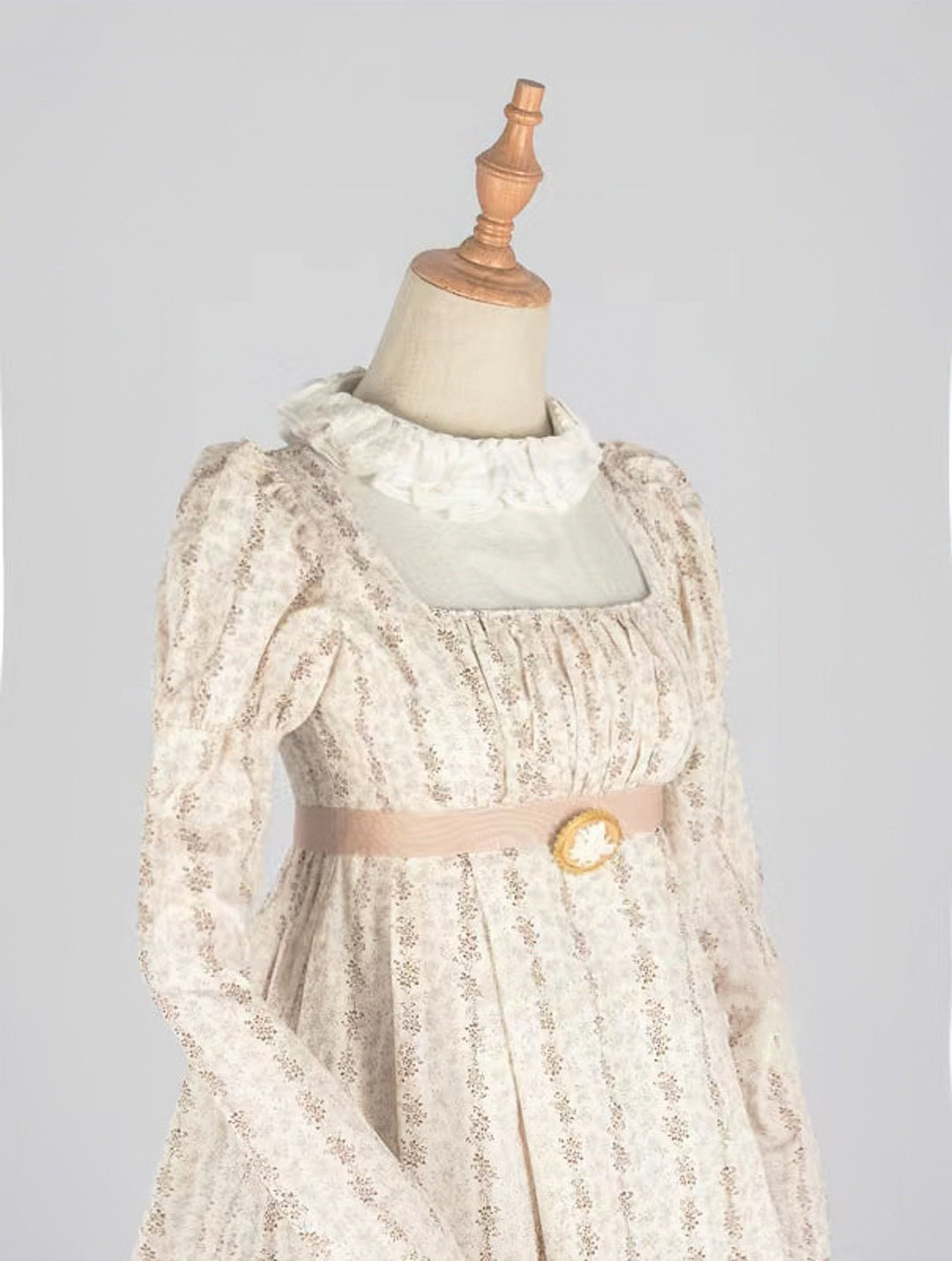 Bridgerton Inspired Regency Era High-necked Beige Striped Dress - Regency Era Ball Gown Plus Size Size 4 / Beige / Without Shawl Bridgerton Inspired Regency Era High-necked Beige Striped Dress - Regency Era Ball Gown Plus Size Size 4 / Beige / Without Shawl