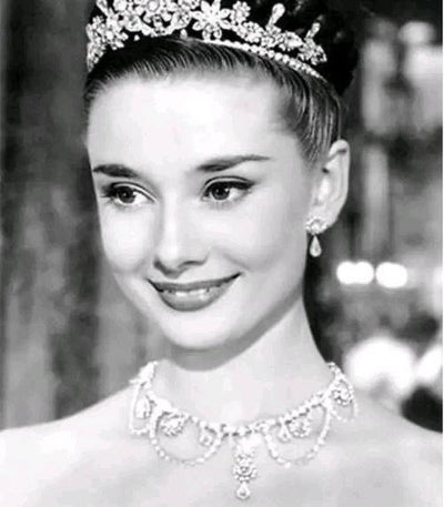 Handmade Prom Necklace - Crystal Chocker - Audrey Hepburn - Baroque Vintage - WonderlandByLilian