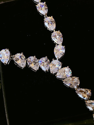 Luxurious Zircon-Encrusted Y-Shaped Necklace and Earrings Jewelry Set - WonderlandByLilian