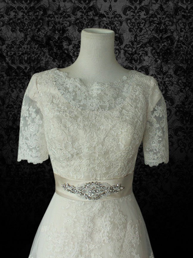 Modest Lace Wedding Dress 