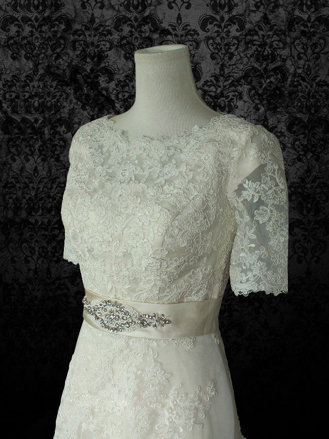 MODEST LACE WEDDING DRESS