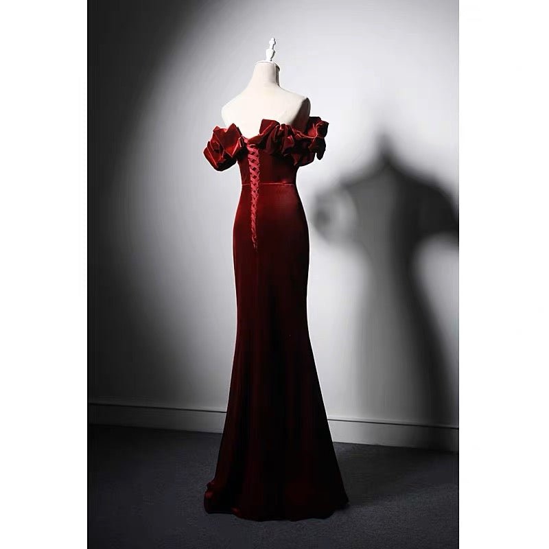 Off-shoulder V-neck Burgundy Velvet Mermaid Formal Dress Plus Size WonderlandByLilian Off-shoulder V-neck Burgundy Velvet Mermaid Formal Dress Plus Size WonderlandByLilian