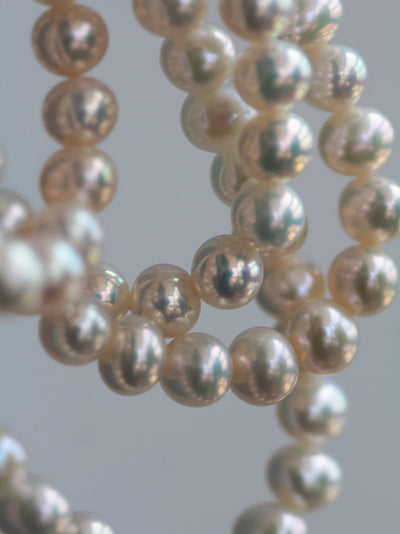 Regency Style Pearl Necklace With Topaz Stone Pendant - Princess Elsa - WonderlandByLilian