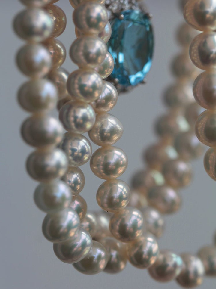 Regency Style Pearl Necklace With Topaz Stone Pendant - Princess Elsa - WonderlandByLilian